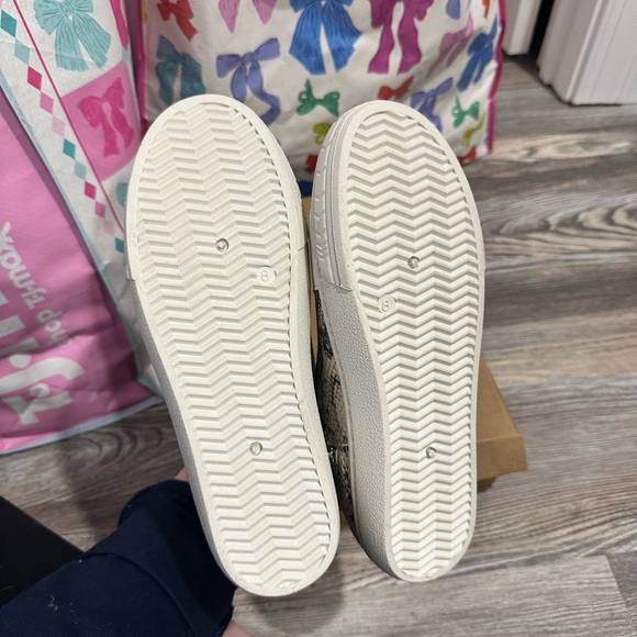 White and Gray High-Top Sneakers with Studs - Picture 4 of 4